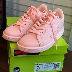 Adidas cloud foam advantage